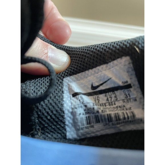 Nike SB Check Solarsoft Mens Size 13 Canvas Skate Shoes Black Gray 843896-004 - Picture 7 of 7